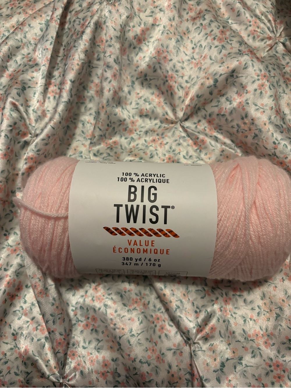 Value Acrylic Yarn - Soft Pink